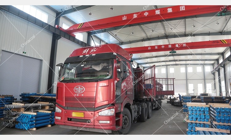 China Coal Group Sent A Batch Of Single Hydraulic Props To Xinjiang Province