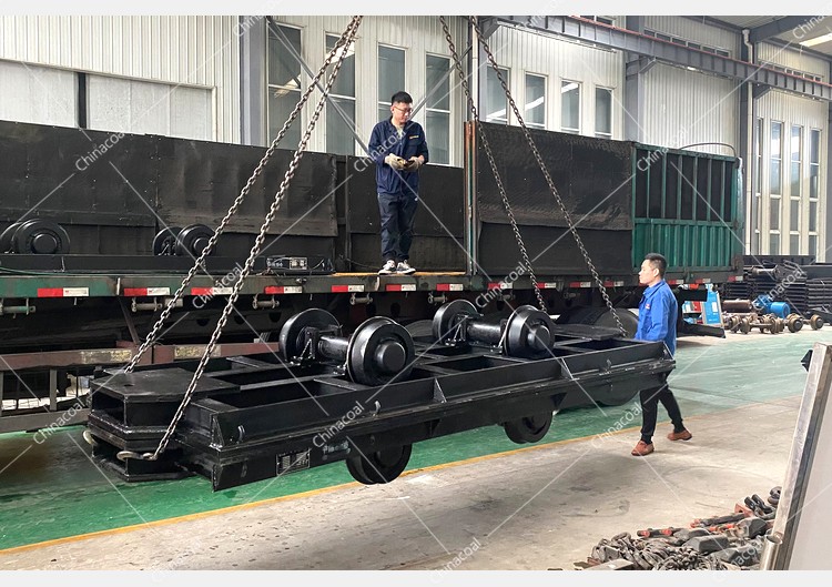 China Coal Group Sent A Batch Of Minig Heavy Flat Cars To Luliang, Shanxi