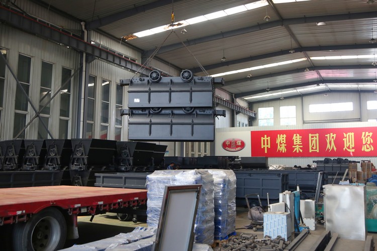 China Coal Group Sent A Batch Of Fixed Mining Trucks And Side-Dump Mining Trucks To Yunnan